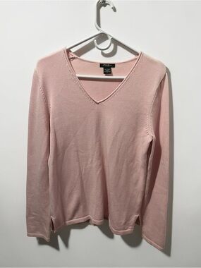 Eddie Bauer Light Pink V-Neck Sweater Womens Size Small